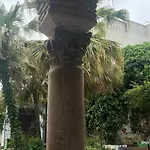 Palacio De Angulo Casa Histórica En El Centro De Hotel *