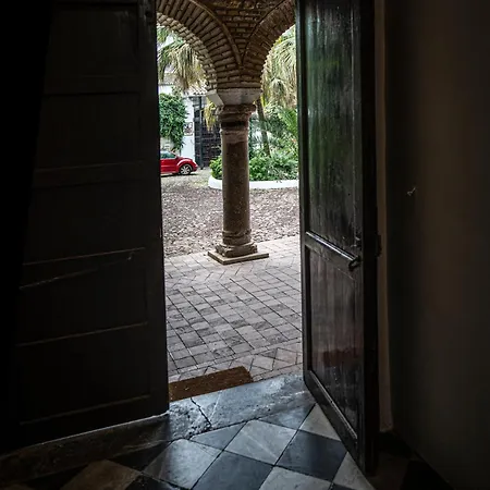 Palacio De Angulo Casa Historica En El Centro De Cordoba